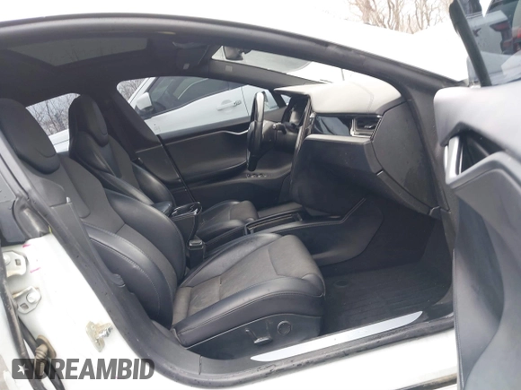 2018 Tesla Model S 75D with VIN 5YJSA1E2XJF274766, listed as a IAAI auction lot 41704600 with 164,066 mi miles and . Bid and sale history available at DreamBid. Image 5.