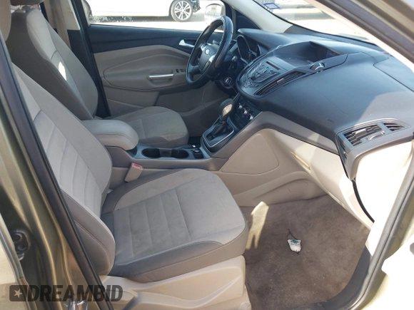 2013 Ford Escape SE z VIN 1FMCU0GX2DUD94471, wystawiony jako IAAI lot #42655476 z przebiegiem 146 578 mil mil oraz . Historia ofert i sprzedaży dostępna na DreamBid. Obrazek 5.