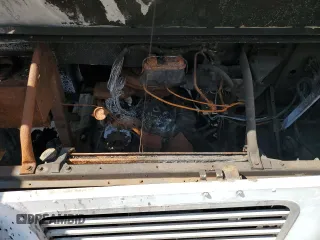 1988 Chevrolet P Series Cargo with VIN 1GBHP32K8J3310626, listed as a Copart auction lot 66561604 with Not Provided miles and Salvage Title. Bid and sale history available at carsss.com. Image 13.