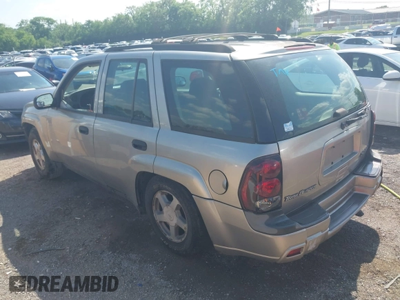 2002 Chevrolet TrailBlazer LS with VIN 1GNDS13S322303772, listed as a IAAI auction lot 42143005 with 208,765 mi miles and . Bid and sale history available at DreamBid. Image 3.