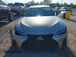 2021 Lexus IS 350 F Sport z VIN JTHGZ1B29M5045003, wystawiony jako IAAI lot #42126600 z przebiegiem 49 148 mil mil oraz . Historia ofert i sprzedaży dostępna na DreamBid. Obrazek 12.