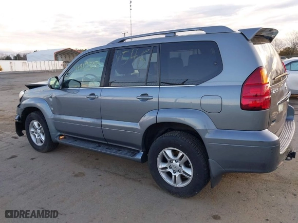2004 Lexus GX 470 with VIN JTJBT20X840066338, listed as a IAAI auction lot 41815503 with 190,827 mi miles. Bid and sale history available at carsss.com. Image 3.
