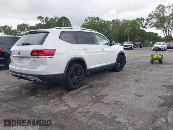 2018 Volkswagen Atlas SEL with VIN 1V2MR2CA9JC572206, listed as a IAAI auction lot 41995114 with 64,324 mi miles and . Bid and sale history available at DreamBid. Image 4.