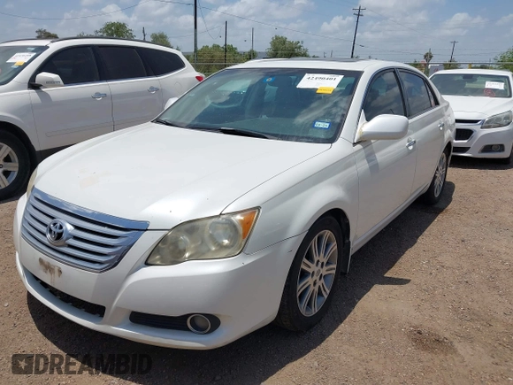 2008 Toyota Avalon XL z VIN 4T1BK36B68U292301, wystawiony jako IAAI lot #42490401 z przebiegiem 248 104 mil mil oraz . Historia ofert i sprzedaży dostępna na DreamBid. Obrazek 6.