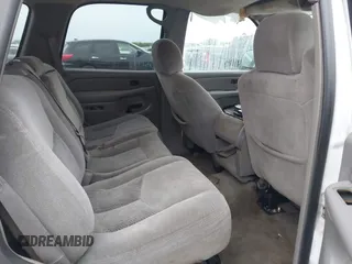 2005 Chevrolet Tahoe LS with VIN 1GNEC13V85R130838, listed as a IAAI auction lot 42408116 with Not provided miles and . Bid and sale history available at DreamBid. Image 8.