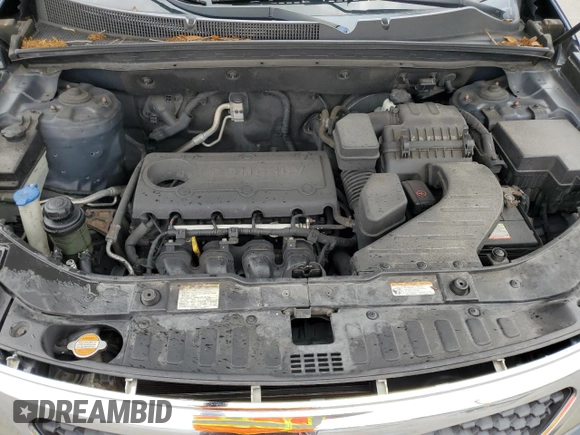 2012 Kia Sorento LX z VIN 5XYKT3A17CG274495, wystawiony jako Copart lot #56321925 z przebiegiem 130 439 mil mil oraz Szkoda całkowita • Salvage title. Historia ofert i sprzedaży dostępna na DreamBid. Obrazek 12.