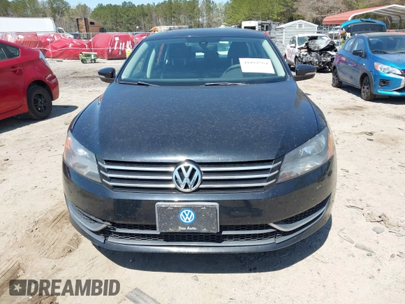 2013 Volkswagen Passat SE z VIN 1VWBP7A39DC094211, wystawiony jako IAAI lot #41894764 z przebiegiem 130 955 mil mil oraz . Historia ofert i sprzedaży dostępna na DreamBid. Obrazek 12.