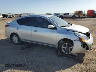 2015 Nissan Versa SV with VIN 3N1CN7AP4FL850523, listed as a Copart auction lot 52056215 with 130,538 mi miles and Salvage Title. Bid and sale history available at carsss.com. Image 4.