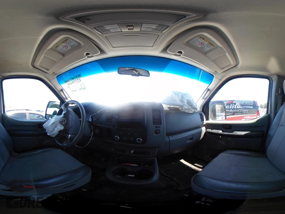 2020 Nissan NV Cargo SV z VIN 1N6BF0KM7LN806302, wystawiony jako IAAI lot #42239491 z przebiegiem 136 204 mil mil oraz . Historia ofert i sprzedaży dostępna na DreamBid. Obrazek 18.