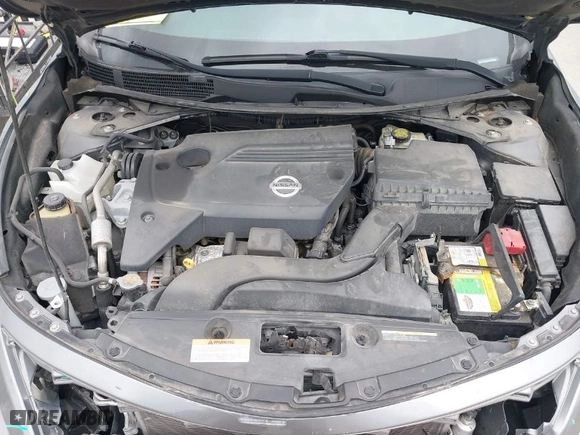2015 Nissan Altima 2.5 S with VIN 1N4AL3AP8FC475921, listed as a IAAI auction lot 41698131 with 107,153 mi miles. Bid and sale history available at carsss.com. Image 10.