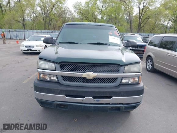 2004 Chevrolet Silverado 2500 LS with VIN 1GCGK29U84E311873, listed as a IAAI auction lot 42096136 with 268,581 mi miles. Bid and sale history available at carsss.com. Image 12.
