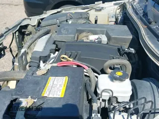 2007 Chevrolet Colorado 1LT с VIN 1GCDT13E078237783, выставлен на аукционе IAAI как лот 42619237 с пробегом 230 071 миль миль и . История ставок и продаж доступна на DreamBid. Изображение 19.