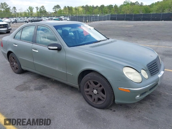 2003 Mercedes-Benz E-Class 3.2L with VIN WDBUF65J83A124342, listed as a IAAI auction lot 41951596 with 185,094 mi miles. Bid and sale history available at carsss.com. Image 1.