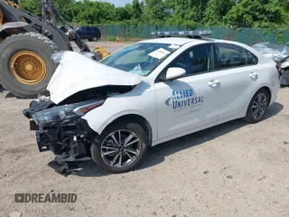 2023 Kia Forte LXS z VIN 3KPF24AD8PE636700, wystawiony jako IAAI lot #42055266 z przebiegiem 7 344 mil mil oraz . Historia ofert i sprzedaży dostępna na DreamBid. Obrazek 19.