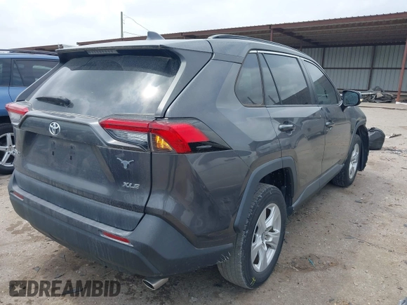 2019 Toyota RAV4 XLE with VIN 2T3W1RFV4KW009927, listed as a IAAI auction lot 41904194 with 46,863 mi miles and . Bid and sale history available at DreamBid. Image 4.