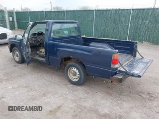 1992 Isuzu Pickup S z VIN 4S1CL11L6N4220965, wystawiony jako IAAI lot #41884618 z przebiegiem 212 385 mil mil oraz . Historia ofert i sprzedaży dostępna na DreamBid. Obrazek 3.