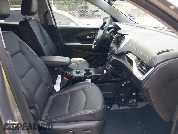 2024 GMC Terrain SLT with VIN 3GKALPEG3RL390641, listed as a IAAI auction lot 42209884 with 8,193 mi miles and . Bid and sale history available at DreamBid. Image 5.