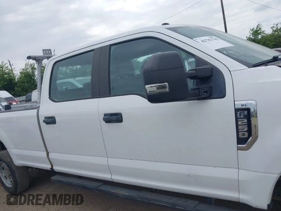 2017 Ford F-250 Lariat с VIN 1FT7W2B61HEE31617, выставлен на аукционе IAAI как лот 42782785 с пробегом 239 111 миль миль и . История ставок и продаж доступна на DreamBid. Изображение 13.