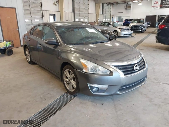 2015 Nissan Altima 2.5 with VIN 1N4AL3AP5FC256379, listed as a IAAI auction lot 41764300 with 144,339 mi miles. Bid and sale history available at carsss.com. Image 1.