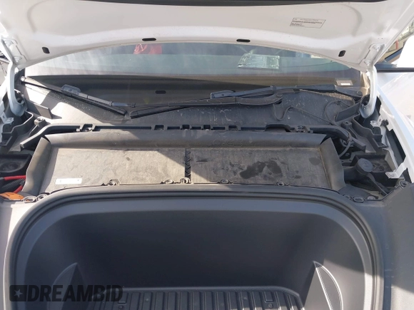 2022 Tesla Model Y Long Range with VIN 7SAYGDEE0NF340822, listed as a IAAI auction lot 41881224 with Not Provided miles and . Bid and sale history available at DreamBid. Image 10.