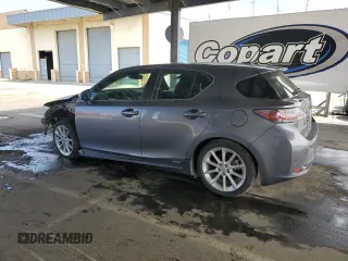 2013 Lexus CT 200h with VIN JTHKD5BH3D2163117, listed as a Copart auction lot 59943965 with 113,934 mi miles and Salvage title. Bid and sale history available at DreamBid. Image 2.