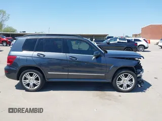 2015 Mercedes-Benz GLK 350 z VIN WDCGG8JB9FG364050, wystawiony jako IAAI lot #41979590 z przebiegiem 85 567 mil mil oraz . Historia ofert i sprzedaży dostępna na DreamBid. Obrazek 14.