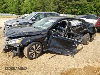2021 Nissan Altima SV with VIN 1N4BL4DV1MN341581, listed as a Copart auction lot 55792115 with 81,033 mi miles and Clean Title. Bid and sale history available at carsss.com. Image 1.