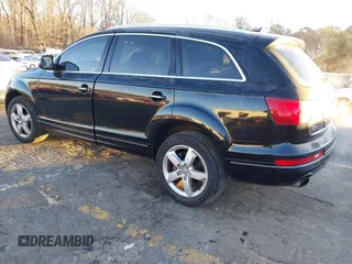 2014 Audi Q7 3.0T Premium with VIN WA1CGAFE4ED012180, listed as a IAAI auction lot 41134033 with 136,002 mi miles. Bid and sale history available at carsss.com. Image 3.