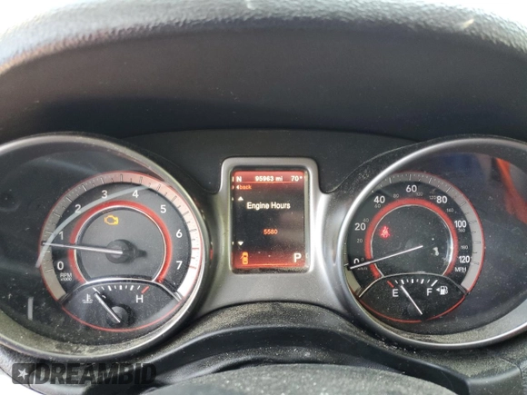 2017 Dodge Journey Crossroad Plus with VIN 3C4PDCGG4HT582755, listed as a Copart auction lot 57835405 with 95,963 mi miles and Clean title. Bid and sale history available at DreamBid. Image 9.