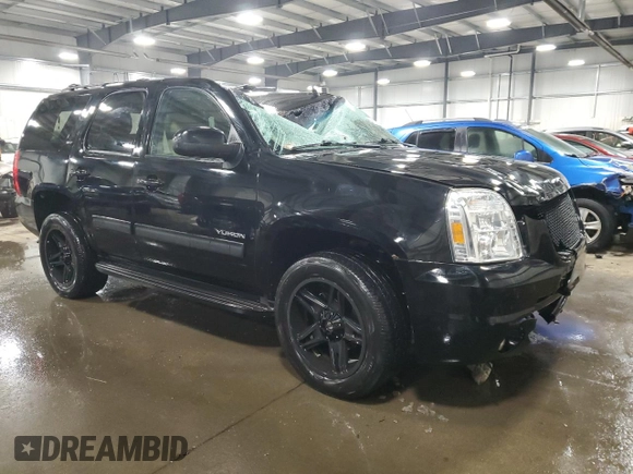 2011 GMC Yukon SLT with VIN 1GKS2CE0XBR368931, listed as a Copart auction lot 45307965 with 190,279 mi miles and Salvage title. Bid and sale history available at DreamBid. Image 4.
