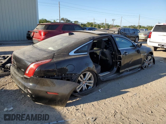 2019 Jaguar XJ Portfolio with VIN SAJWA2G7XK8W19345, listed as a Copart auction lot 72649384 with Not Provided miles and Salvage Title. Bid and sale history available at DreamBid. Image 3.