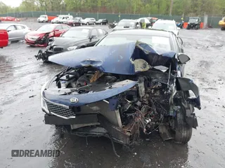 2018 Kia Optima LX z VIN 5XXGT4L30JG202534, wystawiony jako IAAI lot #42222497 z przebiegiem Nie podano mil oraz . Historia ofert i sprzedaży dostępna na DreamBid. Obrazek 6.
