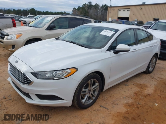 2018 Ford Fusion SE with VIN 3FA6P0HD7JR229022, listed as a IAAI auction lot 41758924 with 121,598 mi miles. Bid and sale history available at carsss.com. Image 2.