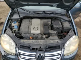 2006 Volkswagen Jetta 2.5L z VIN 3VWSF71K86M796788, wystawiony jako Copart lot #62828485 z przebiegiem 140 523 mil mil oraz Szkoda całkowita • Salvage title. Historia ofert i sprzedaży dostępna na DreamBid. Obrazek 11.