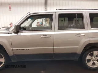 2016 Jeep Patriot Latitude with VIN 1C4NJRFB0GD581213, listed as a IAAI auction lot 42407888 with 104,202 mi miles and . Bid and sale history available at DreamBid. Image 15.
