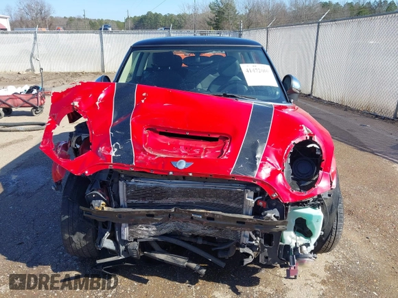 2011 MINI Hardtop S with VIN WMWSV3C52BTY13681, listed as a IAAI auction lot 41472000 with 105,754 mi miles and . Bid and sale history available at DreamBid. Image 13.