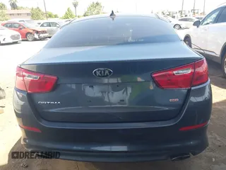 2015 Kia Optima LX z VIN KNAGM4A72F5621710, wystawiony jako IAAI lot #42171130 z przebiegiem 131 924 mil mil oraz . Historia ofert i sprzedaży dostępna na DreamBid. Obrazek 17.
