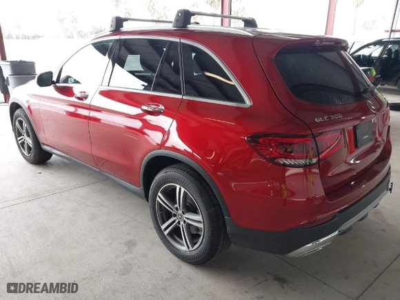 2020 Mercedes-Benz GLC with VIN W1N0G8EB0LF852363, listed as a IAAI auction lot 41733934 with 84,886 mi miles. Bid and sale history available at carsss.com. Image 3.