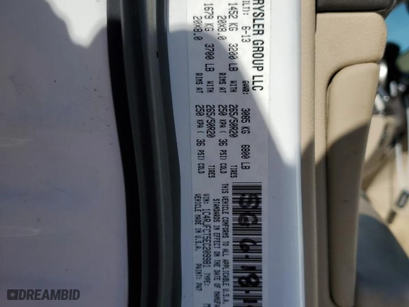 2014 Jeep Grand Cherokee Overland with VIN 1C4RJFCT5EC209981, listed as a Copart auction lot 77758524 with 156,270 mi miles and Salvage Title. Bid and sale history available at carsss.com. Image 13.