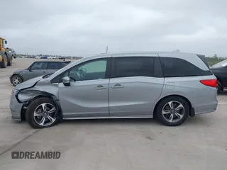 2019 Honda Odyssey Touring with VIN 5FNRL6H89KB045003, listed as a IAAI auction lot 41965310 with 69,043 mi miles. Bid and sale history available at carsss.com. Image 14.