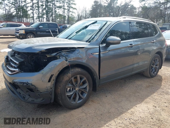 2023 Volkswagen Tiguan SE с VIN 3VV3B7AX1PM082647, выставлен на аукционе IAAI как лот 41795692 с пробегом 15 022 миль миль и . История ставок и продаж доступна на DreamBid. Изображение 17.