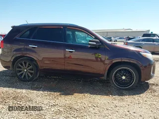 2014 Kia Sorento SX with VIN 5XYKW4A71EG478701, listed as a IAAI auction lot 41779045 with 197,896 mi miles. Bid and sale history available at carsss.com. Image 13.