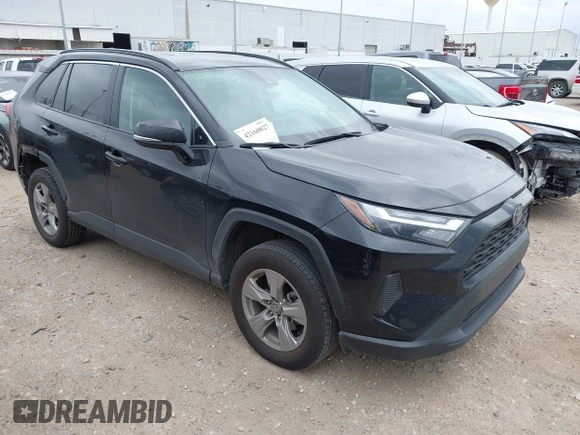 2024 Toyota RAV4 XLE with VIN 2T3P1RFV8RC440951, listed as a IAAI auction lot 42160027 with 35,000 mi miles. Bid and sale history available at carsss.com. Image 1.