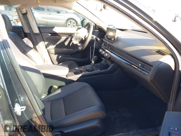 2024 Honda Civic EX-L z VIN 19XFL1H79RE002343, wystawiony jako IAAI lot #41691984 z przebiegiem 42 062 mil mil oraz . Historia ofert i sprzedaży dostępna na DreamBid. Obrazek 5.