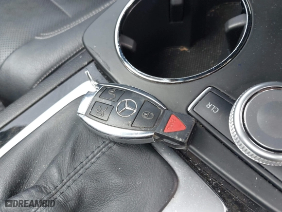 2011 Mercedes-Benz E-Class E 350 with VIN WDDKK5GF6BF055360, listed as a IAAI auction lot 42007061 with 99,238 mi miles. Bid and sale history available at carsss.com. Image 11.