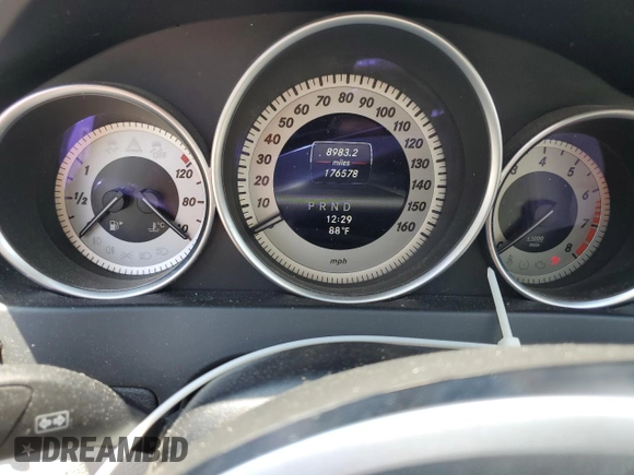 2013 Mercedes-Benz C 250 Sport with VIN WDDGF4HB7DR291548, listed as a Copart auction lot 60804205 with 176,578 mi miles and Clean title. Bid and sale history available at DreamBid. Image 9.