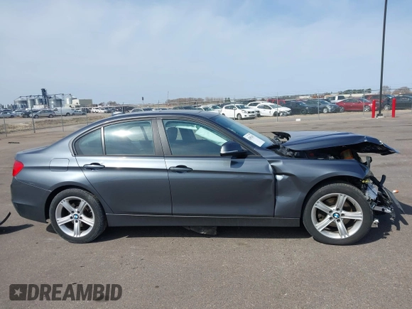 2014 BMW 3 Series 328i xDrive with VIN WBA3B5C50EP540357, listed as a IAAI auction lot 42052651 with 139,971 mi miles and . Bid and sale history available at DreamBid. Image 13.