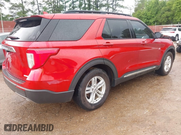 2020 Ford Explorer XLT with VIN 1FMSK7DH0LGA38895, listed as a IAAI auction lot 42159484 with 42,820 mi miles and . Bid and sale history available at DreamBid. Image 4.