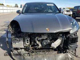 2019 Porsche Cayenne Turbo with VIN WP1AF2AY6KDA81423, listed as a Copart auction lot 77480454 with 35,749 mi miles and Salvage title. Bid and sale history available at DreamBid. Image 5.