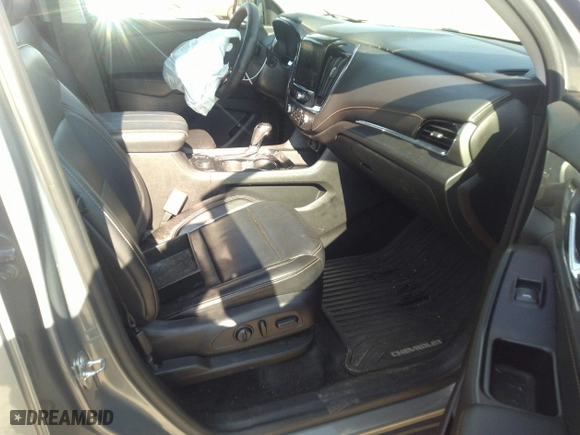 2018 Chevrolet Traverse LT Leather with VIN 1GNERHKW2JJ188454, listed as a IAAI auction lot 41536814 with 87,220 mi miles. Bid and sale history available at carsss.com. Image 5.